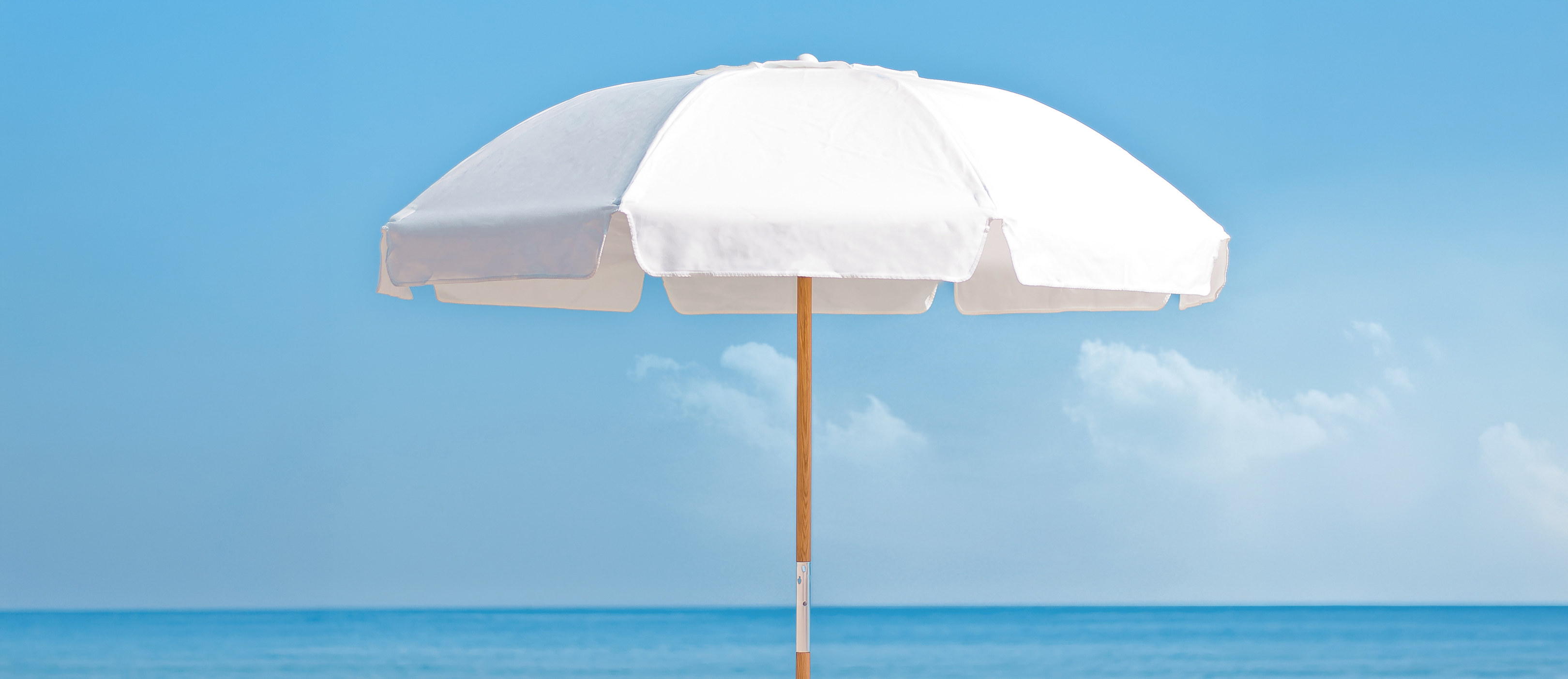 patio-intimate-neutral-spaces-beach.png